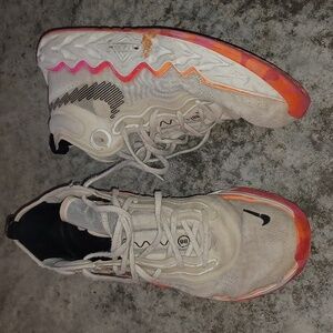Men's Nike trashed destroyed shoes size 10.5